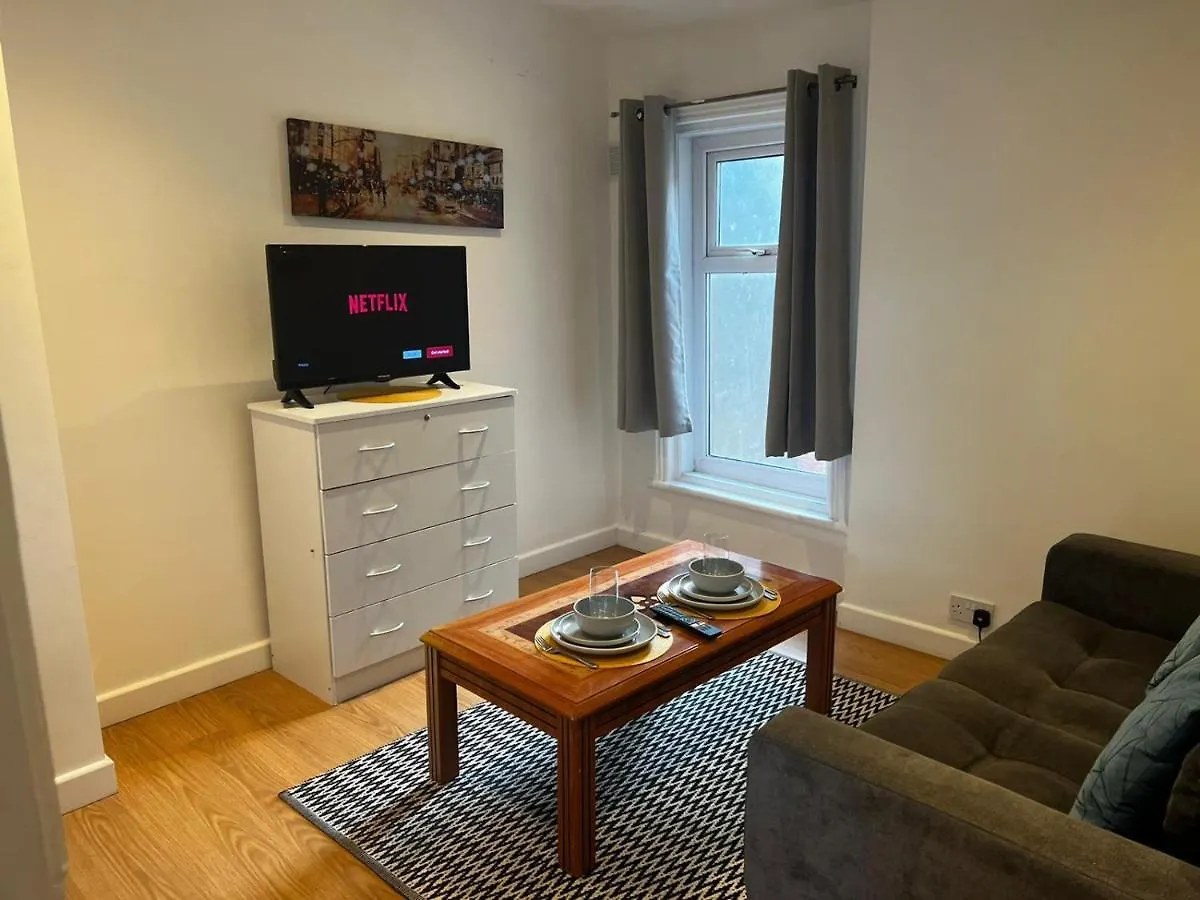 Empire Blackpool Apartments - Tyldesley Road